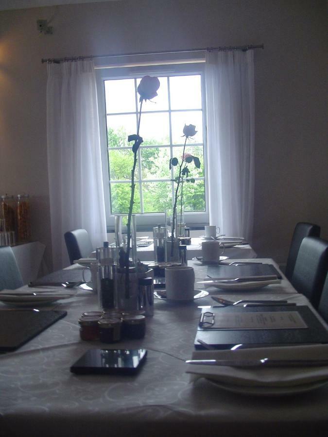 Aaron Glen Guest House Loanhead Extérieur photo
